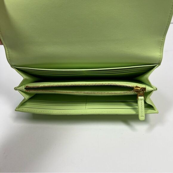 Bottega Veneta NWT Large Intrecciato Flap Wallet 3579 Fennel-Gold Retail $1,000 - Picture 7 of 12